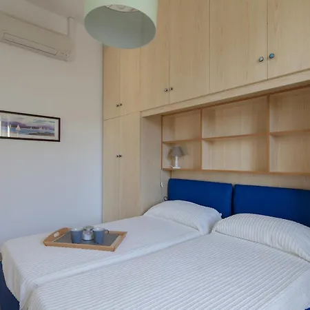 アパート Blue Line フィアスケリーノ