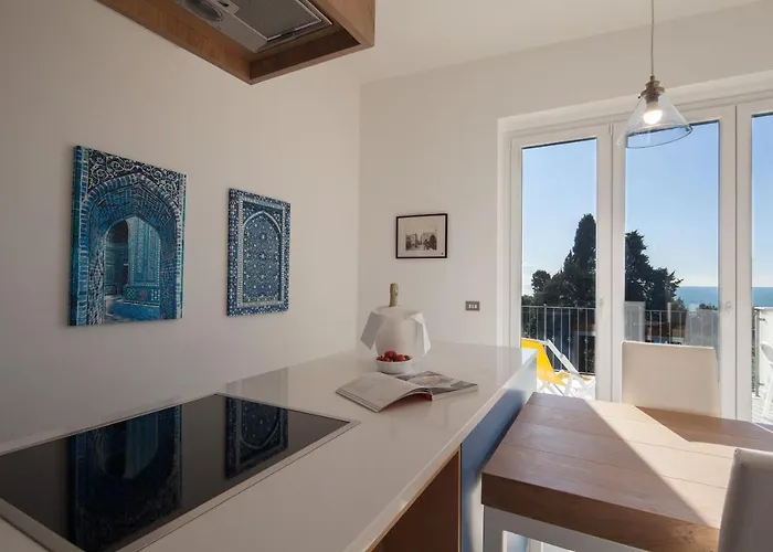 Blue Line Lejlighed *